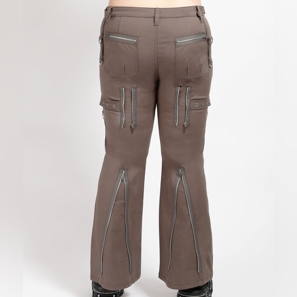 TRIPP NYC CURVE SUPER ZIPPER EYELET PANT OLIVE Plus size 14 new with tags - Picture 8 of 10